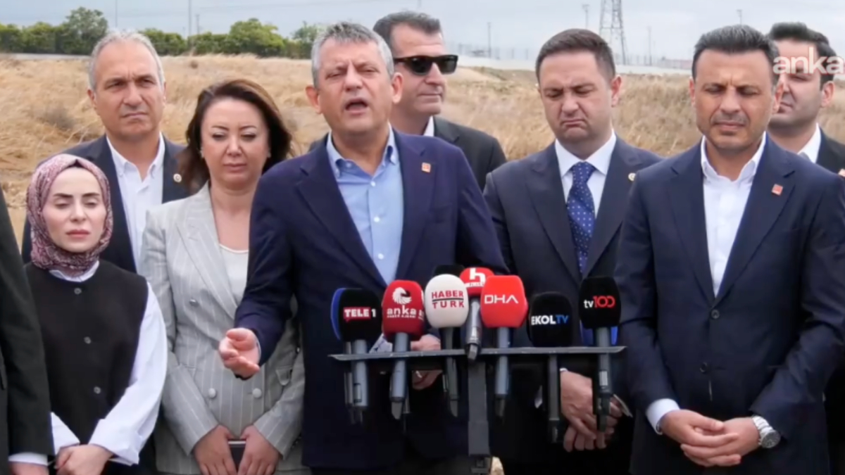 Özgür Özel’den Beyaz Saray zirvesine eleştiri: Filistin’in F’si yok Özgür Özel’den Beyaz Saray zirvesine eleştiri: Filistin’in F’si yok