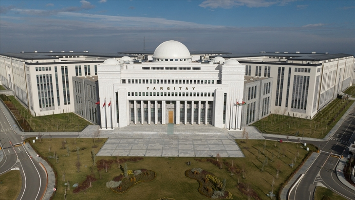 Yargıtay, husumetlisinin ziline basıp kaçan kişinin cezasını onadı Yargıtay, husumetlisinin ziline basıp kaçan kişinin cezasını onadı