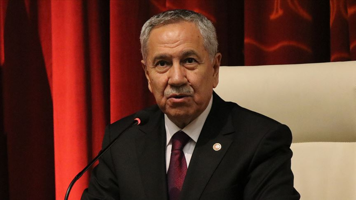 Bülent Arınç: CHP’nin TBMM açılışına katılmamasını doğru bulmuyorum Bülent Arınç: CHP’nin TBMM açılışına katılmamasını doğru bulmuyorum