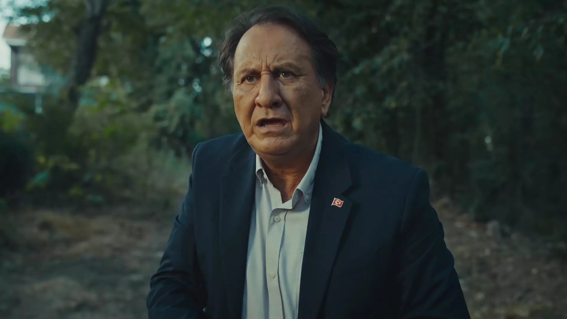 Arka Sokaklar 718. Bölümde Ekip, operasyonu başarıyla tamamladı! Ali, Arka Sokaklar’a geri dönüyor! Arka Sokaklar 718. Bölümde Ekip, operasyonu başarıyla tamamladı! Ali, Arka Sokaklar’a geri dönüyor!