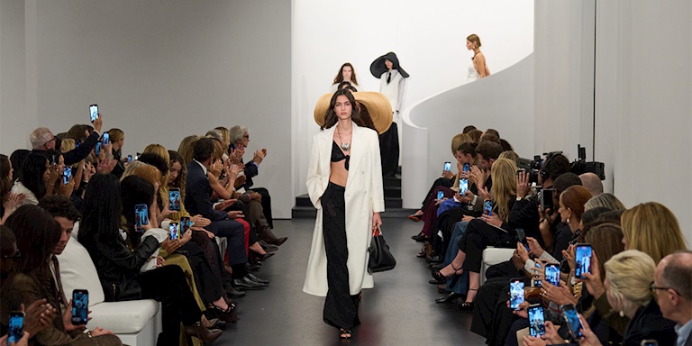 New York Moda Haftası: Ralph Lauren İlkbahar/Yaz 2026 New York Moda Haftası: Ralph Lauren İlkbahar/Yaz 2026