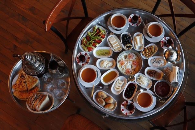 Doğancı Köyü Kadınları Dayanışma Derneği: Lezzette doğallık, tabaklarda emek var Doğancı Köyü Kadınları Dayanışma Derneği: Lezzette doğallık, tabaklarda emek var