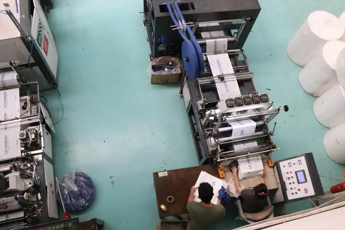 Kadın Girişimci Yozgat’ta 3 Milyon Bez Çanta Üretiyor ve İhraç Ediyor Kadın Girişimci Yozgat’ta 3 Milyon Bez Çanta Üretiyor ve İhraç Ediyor