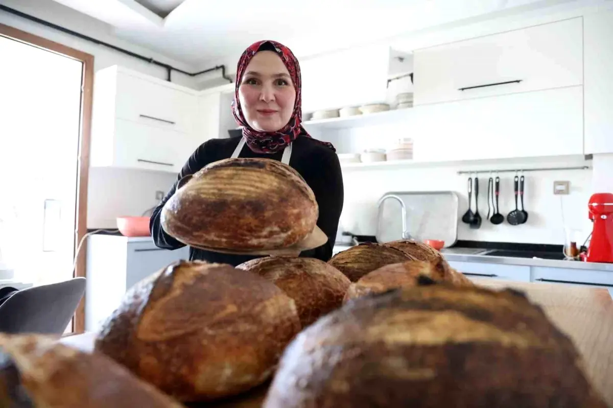 Pandemi Sürecinde Hamurlarla Tedavi Buldu: Merve Aydın’ın Başarı Hikayesi Pandemi Sürecinde Hamurlarla Tedavi Buldu: Merve Aydın’ın Başarı Hikayesi