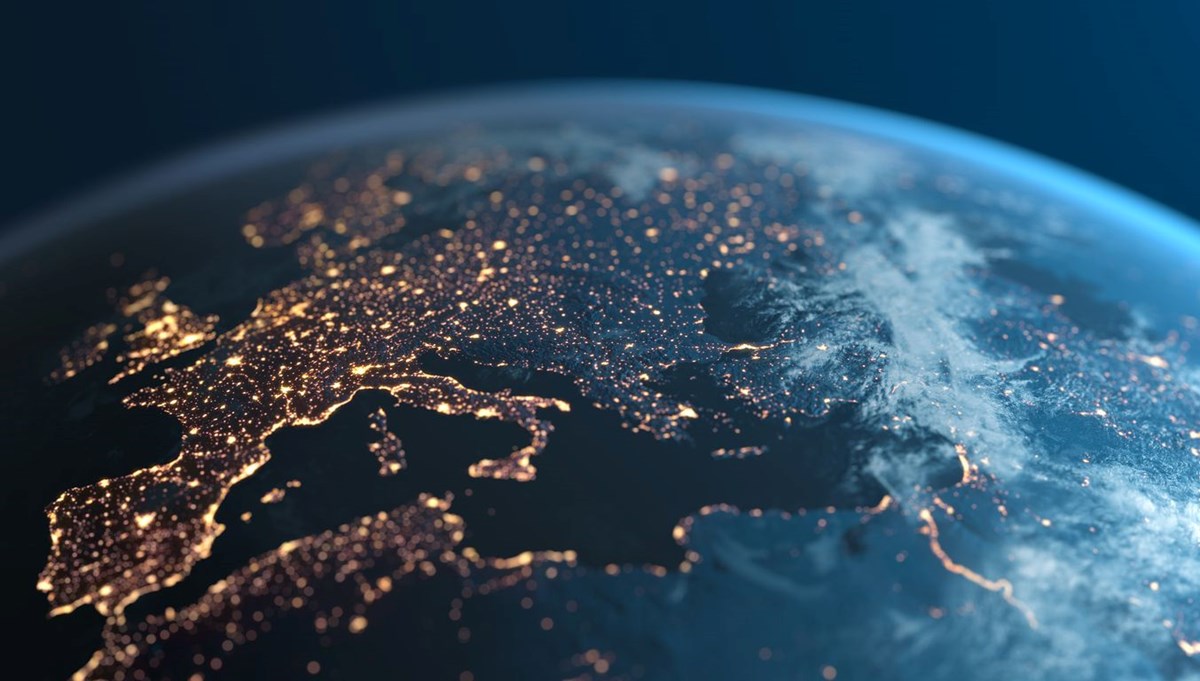 171 sayfalık Gelecek Raporu: 2045’te dünya nasıl bir yer olacak? 171 sayfalık Gelecek Raporu: 2045’te dünya nasıl bir yer olacak?