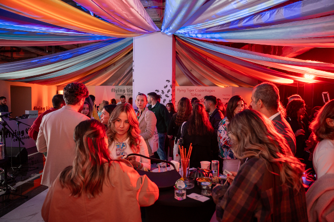 Flying Tiger Copenhagen, Türkiye’deki İlk Yılını Renkli Bir Etkinlikle Kanyon’da Kutladı!