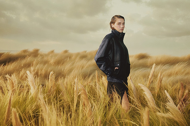 Afra Saraçoğlu X DeFacto ile Sonbaharın En Güzel Hali Afra Saraçoğlu X DeFacto ile Sonbaharın En Güzel Hali