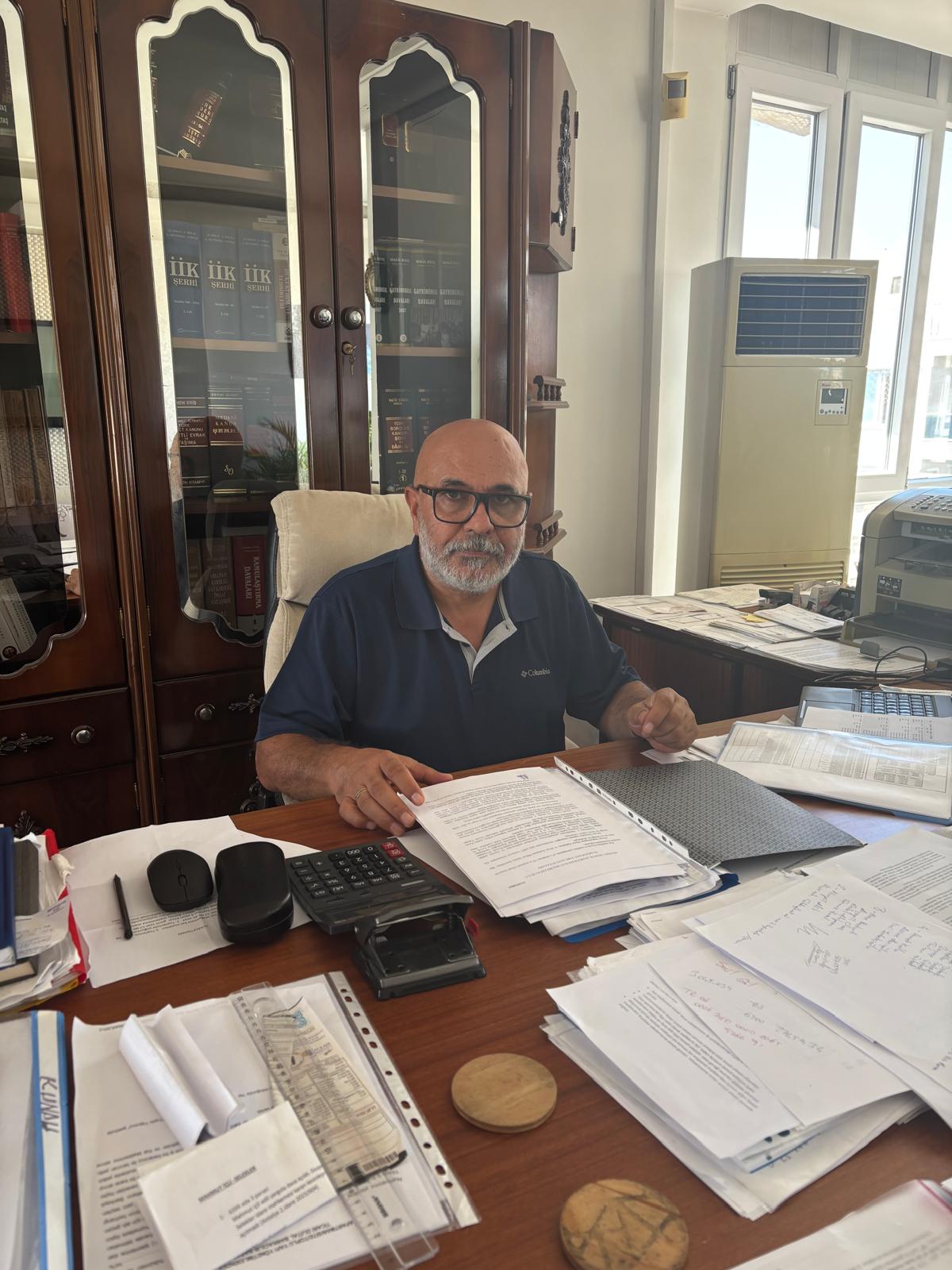 Avukat Necati Yılmaz Uyardı: “Betonun Altında Sessiz Bir Tehlike Var!” Avukat Necati Yılmaz Uyardı: “Betonun Altında Sessiz Bir Tehlike Var!”