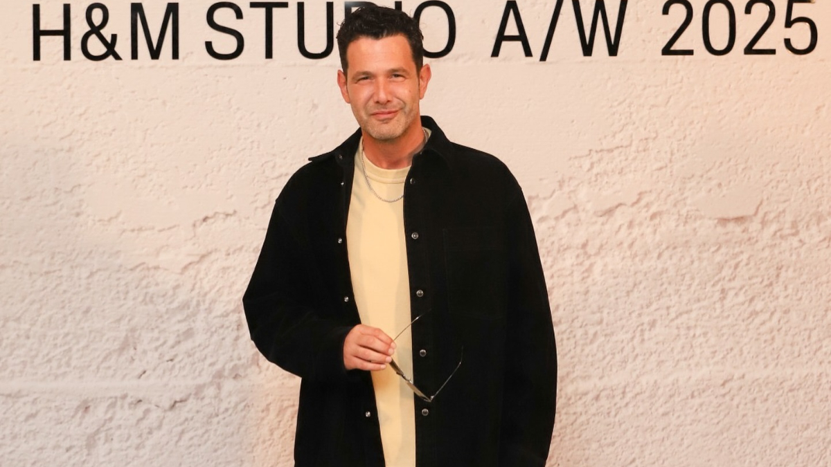 Stilistiyle aşk yaşıyor! Şarkıcı Keremcem aşka geldi Stilistiyle aşk yaşıyor! Şarkıcı Keremcem aşka geldi