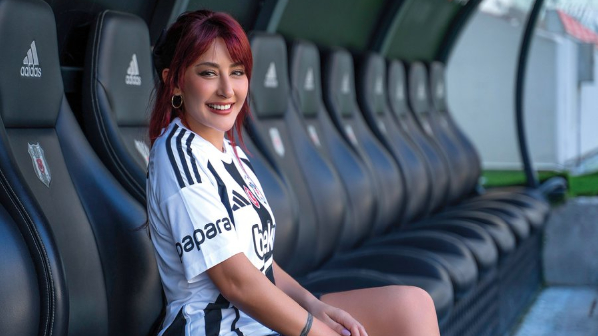 Şarkıcı Melek Mosso ve Serkan Sağdıç boşandı! Tek celsede bitti Şarkıcı Melek Mosso ve Serkan Sağdıç boşandı! Tek celsede bitti