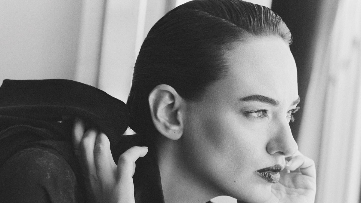 Seda Bakan, takımları çekti! Son pozlarına beğeni yağdı Seda Bakan, takımları çekti! Son pozlarına beğeni yağdı