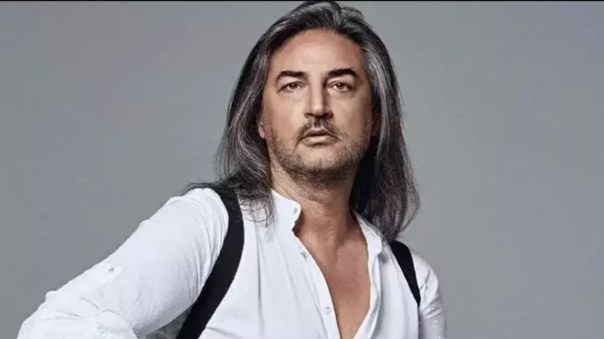 Takipçisi 1 milyon TL istemişti! Şarkıcı Çelik mesaj hakkında konuştu Takipçisi 1 milyon TL istemişti! Şarkıcı Çelik mesaj hakkında konuştu