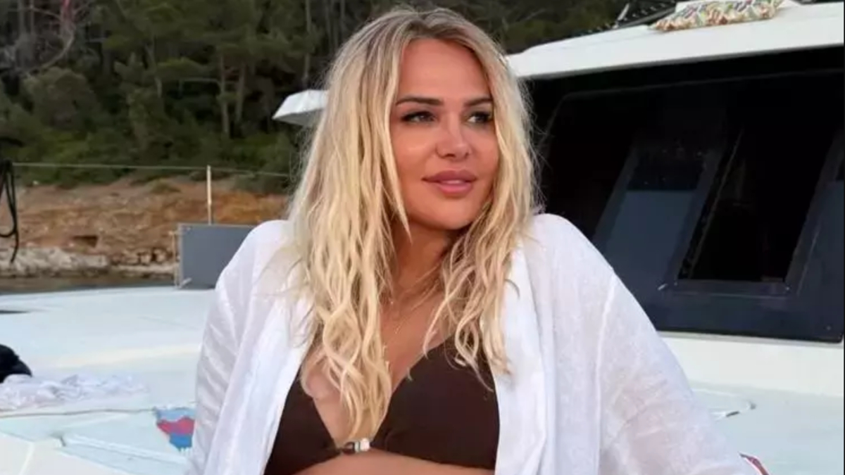 Nagihan Karadere’nin paylaşımı şaşırttı: ‘Gözü olanın gözü çıksın’ Nagihan Karadere’nin paylaşımı şaşırttı: ‘Gözü olanın gözü çıksın’