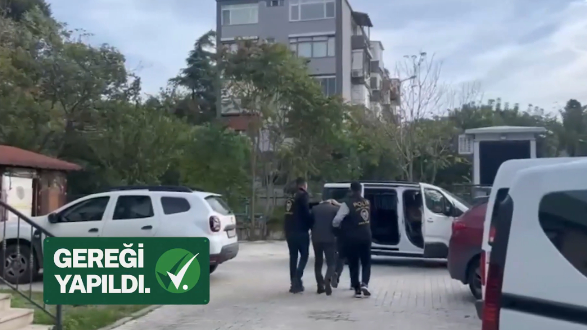 İstanbul’da trafikte dehşet saçan maganda yakalandı İstanbul’da trafikte dehşet saçan maganda yakalandı