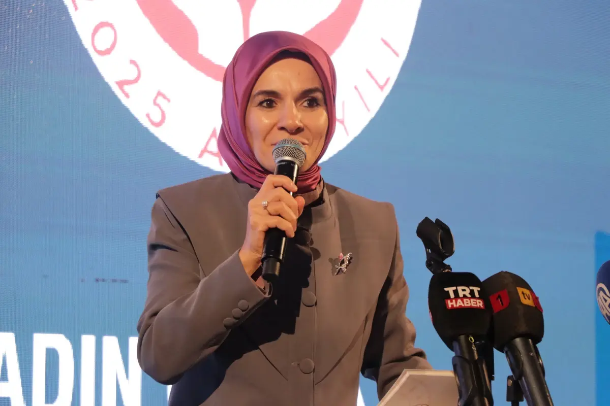 Aile ve Sosyal Hizmetler Bakanı Göktaş, ‘STK’da Kadın Olmak’ Programına Katıldı Aile ve Sosyal Hizmetler Bakanı Göktaş, ‘STK’da Kadın Olmak’ Programına Katıldı