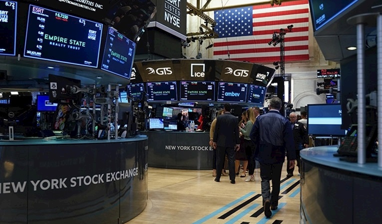 Küresel piyasalar ABD’de hükümetin yeniden açılma sürecine odaklandı Küresel piyasalar ABD’de hükümetin yeniden açılma sürecine odaklandı