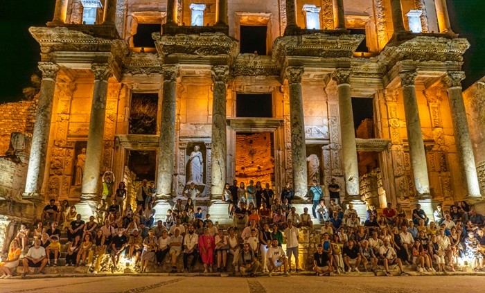 Gece Müzeciliğine Büyük İlgi: Ziyaretler 2 Kasım’a Kadar Uzatıldı Gece Müzeciliğine Büyük İlgi: Ziyaretler 2 Kasım’a Kadar Uzatıldı