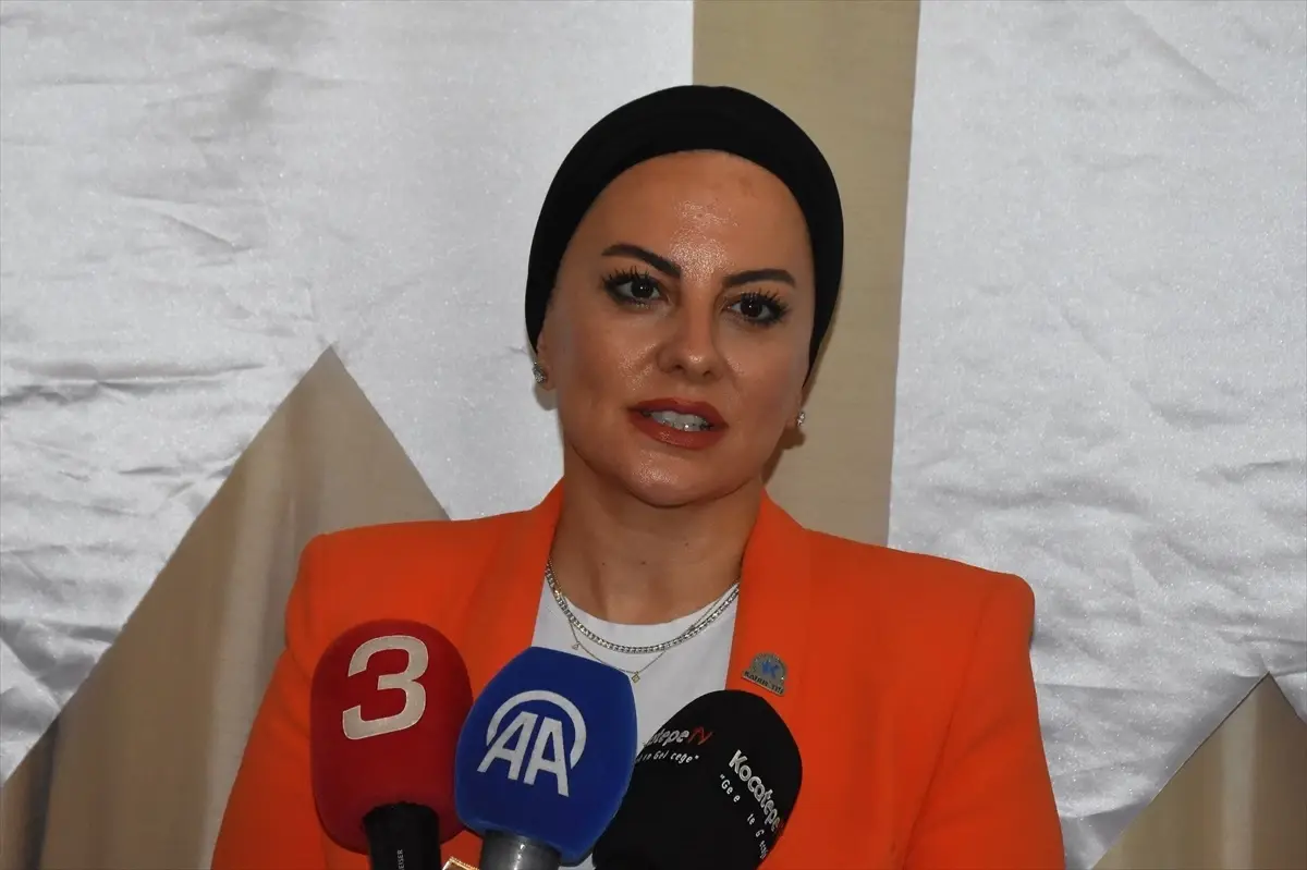 Kadın Ticaret İşverenleri Sendikası Afyonkarahisar’da Toplandı Kadın Ticaret İşverenleri Sendikası Afyonkarahisar’da Toplandı