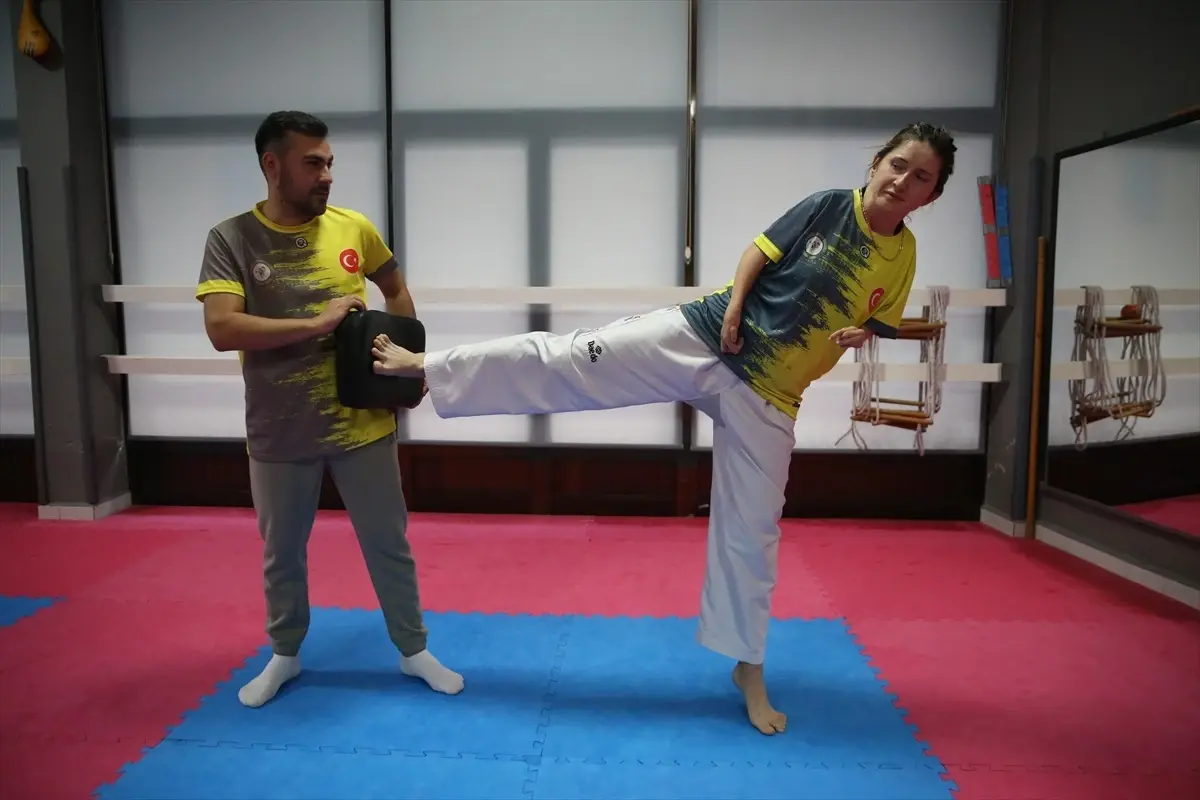 Şeyma Nur Talu, Dünya Şampiyonası’na Hazırlanıyor Şeyma Nur Talu, Dünya Şampiyonası’na Hazırlanıyor