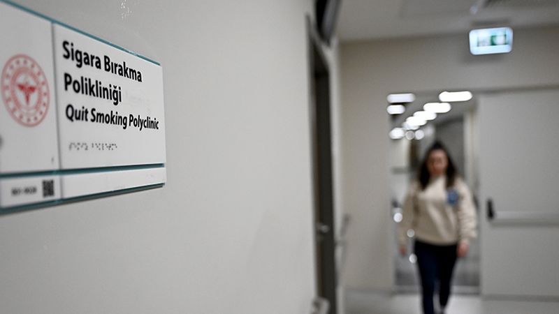 ALO 171’le 12 yılda 6 milyon kişiye sigara bırakma desteği verildi ALO 171’le 12 yılda 6 milyon kişiye sigara bırakma desteği verildi