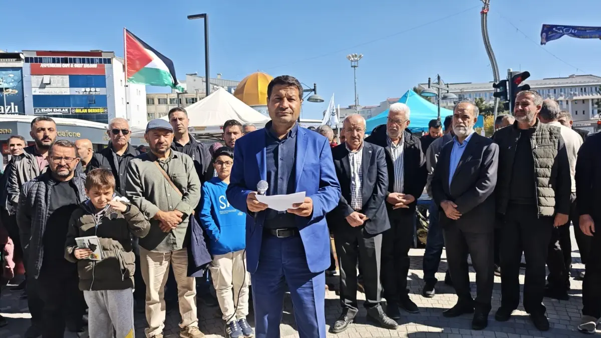 Rojin Kabaiş’in Ölümünde Yeni DNA Bulguları: Sivil Dayanışma İnisiyatifi Basın Açıklaması Yaptı Rojin Kabaiş’in Ölümünde Yeni DNA Bulguları: Sivil Dayanışma İnisiyatifi Basın Açıklaması Yaptı