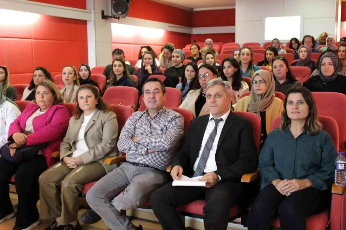 Zonguldak’ta Normal Doğum ve Emzirme Haftası Etkinlikleri Gerçekleştirildi Zonguldak’ta Normal Doğum ve Emzirme Haftası Etkinlikleri Gerçekleştirildi