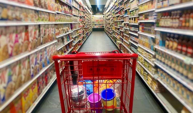 Eylül Ayında Ticaret Satış Hacimleri Artış Gösterdi Eylül Ayında Ticaret Satış Hacimleri Artış Gösterdi