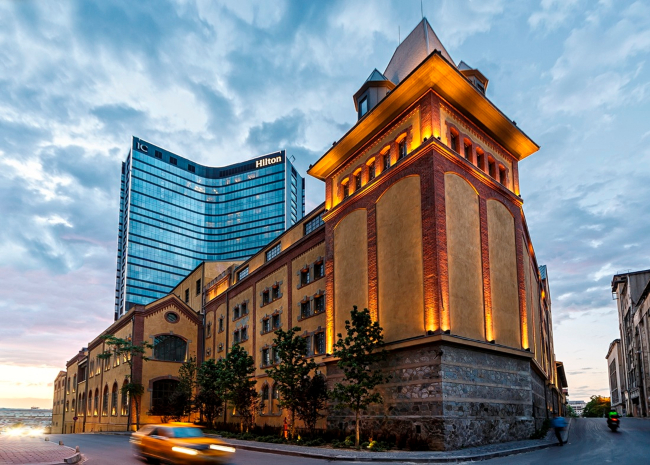 Yeni Yıla Hazırlık: Hilton İstanbul Bomonti’nin eforea… Yeni Yıla Hazırlık: Hilton İstanbul Bomonti’nin eforea…