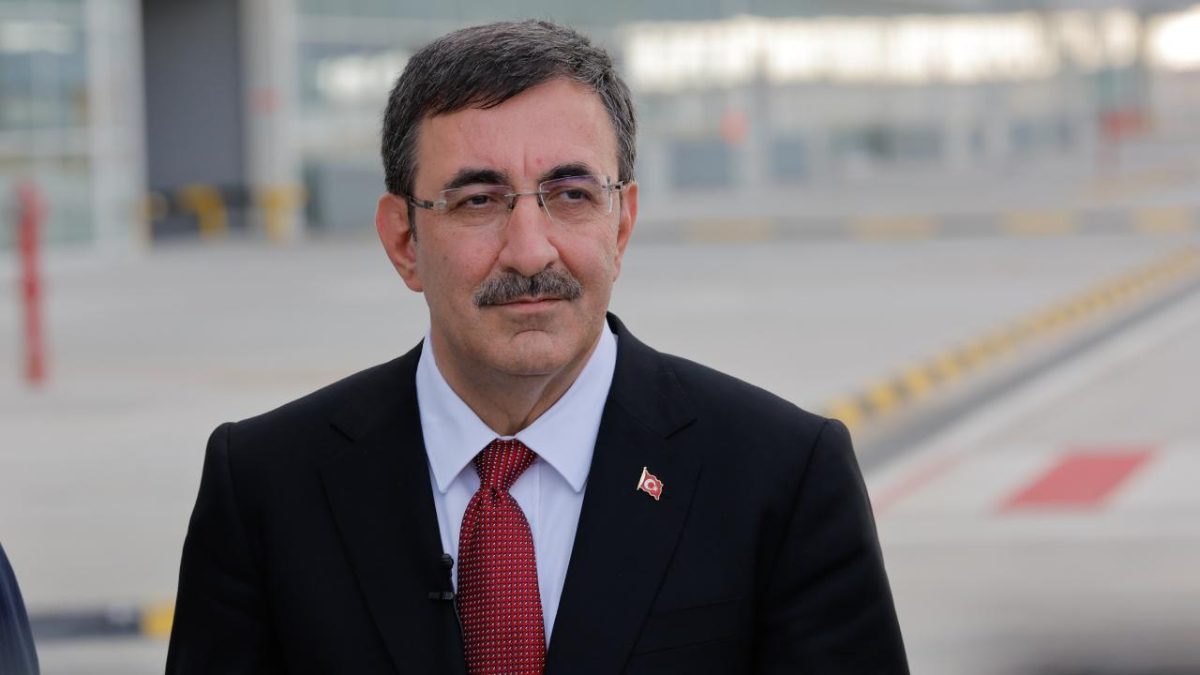 Cevdet Yılmaz: Enflasyon kararlılıkla düşüyor, 2027’de tek… Cevdet Yılmaz: Enflasyon kararlılıkla düşüyor, 2027’de tek…