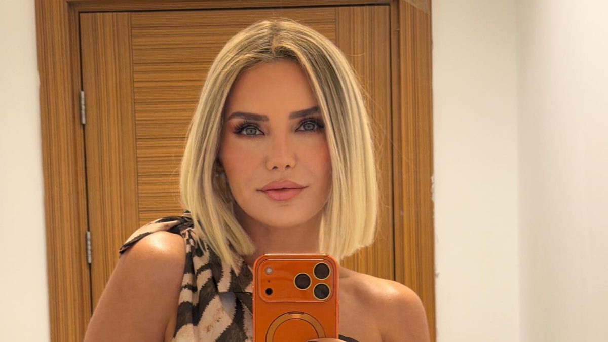 Ece Erken, Sinan Akçıl’ın Açıklamalarına Tepki Gösterdi Ece Erken, Sinan Akçıl’ın Açıklamalarına Tepki Gösterdi