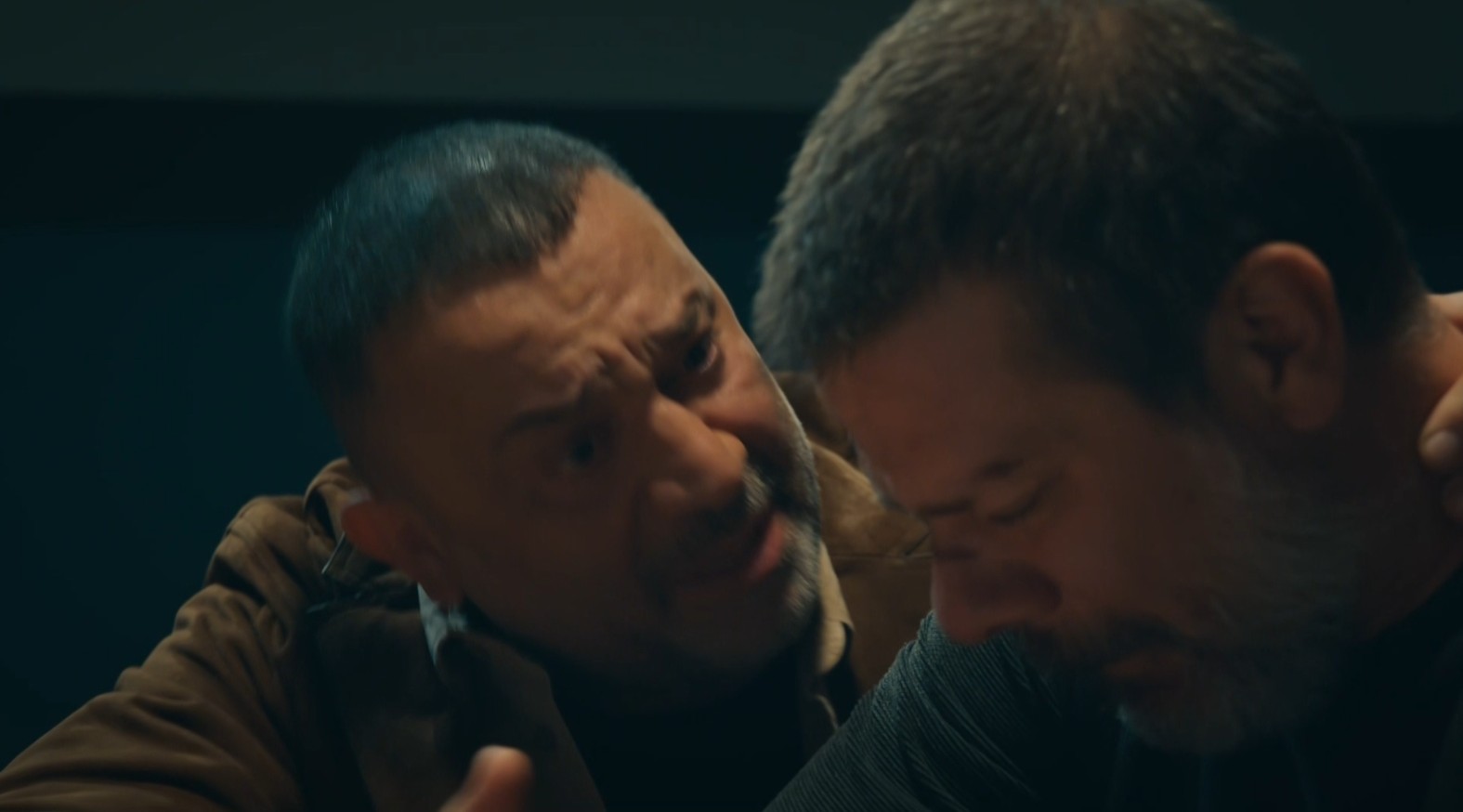 Arka Sokaklar’da Ali’nin Duygusal Hesaplaşması İzleyiciyle Arka Sokaklar’da Ali’nin Duygusal Hesaplaşması İzleyiciyle