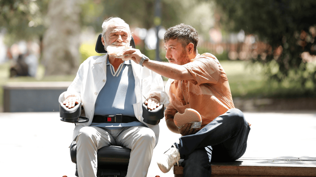 Feyyaz Yiğit, ‘Yan Yana’ Filmi İçin Şarkı Seslendirdi Feyyaz Yiğit, ‘Yan Yana’ Filmi İçin Şarkı Seslendirdi